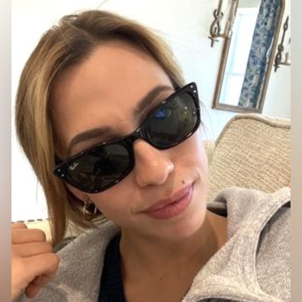 Women’s Ray-Ban Lady Burbanks RB2299 Black Frame “Hailey Bieber” Cat Eye Frame - Picture 3 of 10